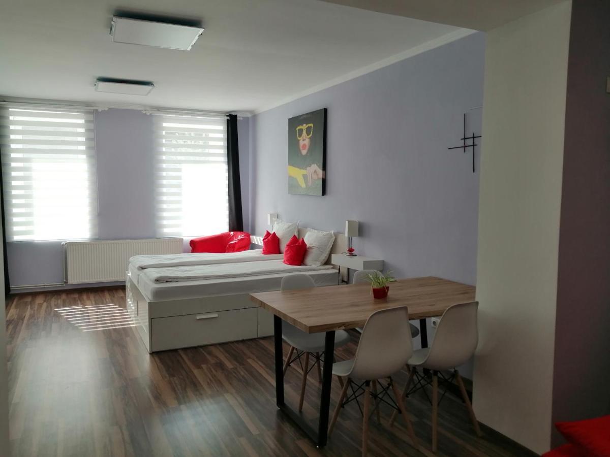 Violet House Turda Exterior foto
